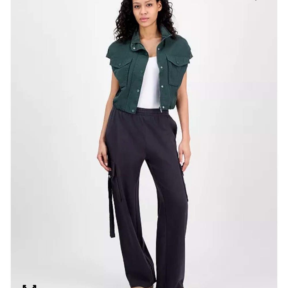 UGG Women's Quinn Forest Windbreaker Cap Sleeve - Picture 4 of 9